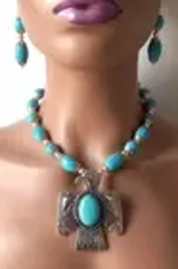 Thunderbird Turquoise Silver Necklave & Earring Set