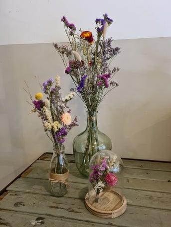 Droogbloemen in glas