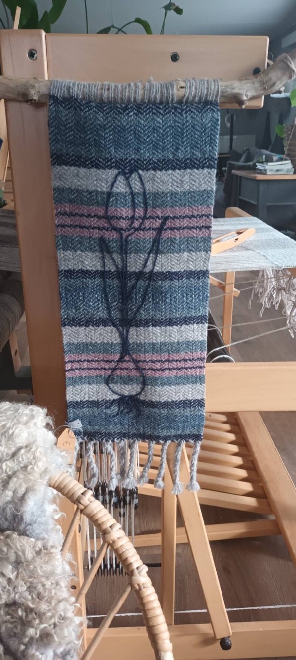 Wandkleed met bloem