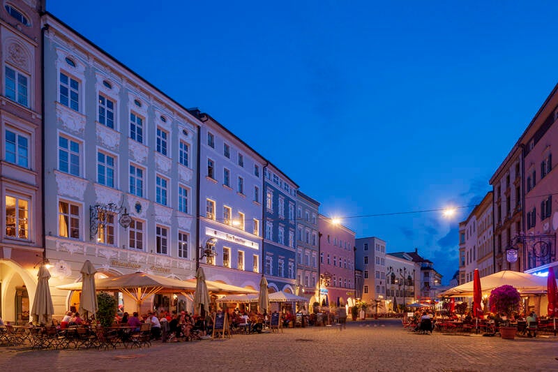 maxjosefsplatzrm22013-hdr.jpg