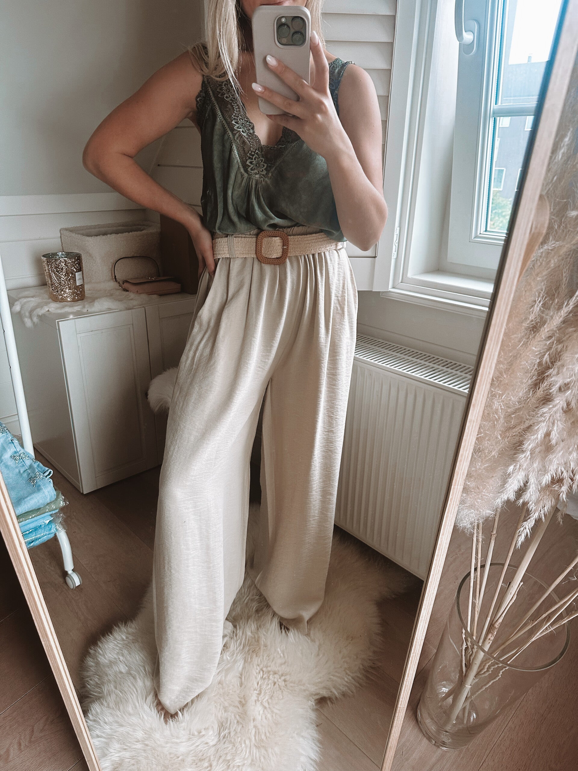 Beige linen pantalon