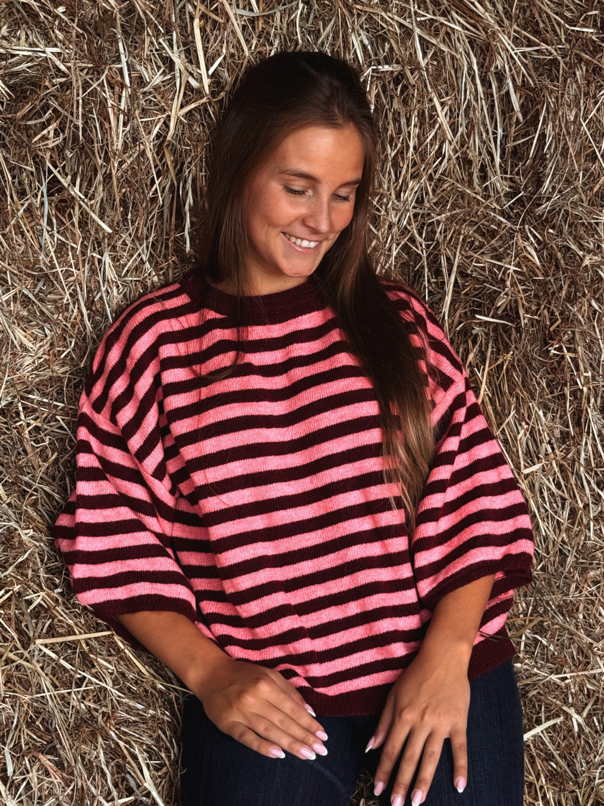 Burgundy short sleeve sweater