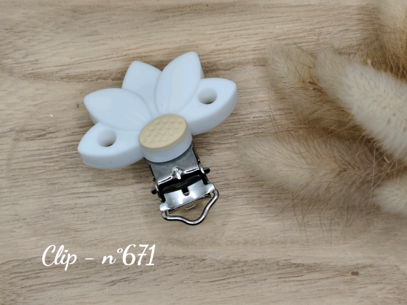 Clip - n°671