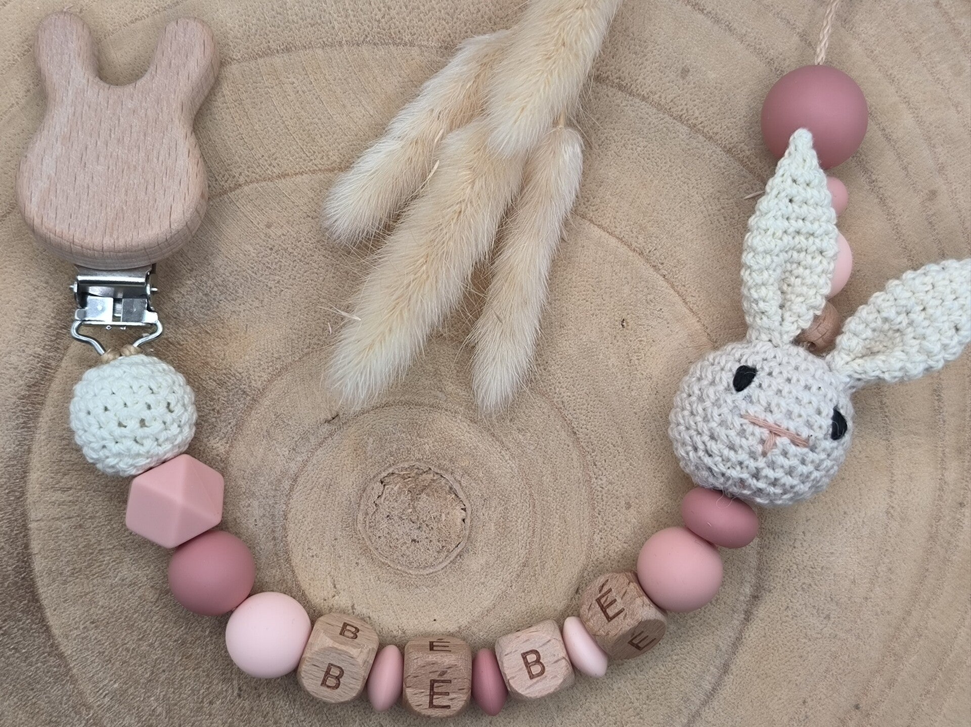 • Attache-tétine Lapinou •