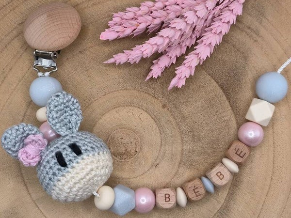 • Attache-tétine Ane en Crochet •