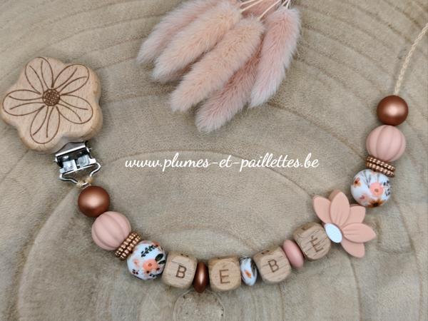 • Attache tétine Fleur de Lotus •