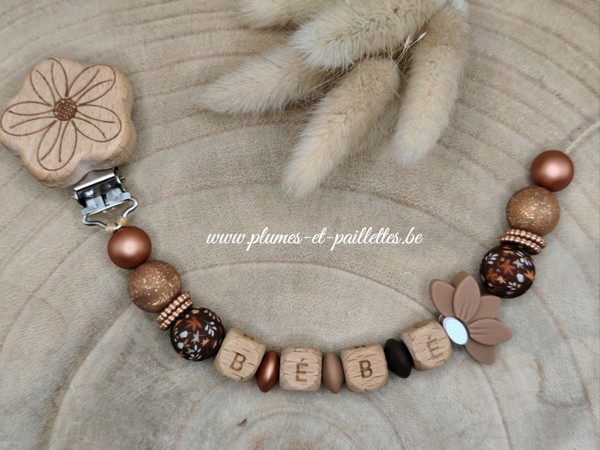 • Attache tétine Fleur de Lotus •