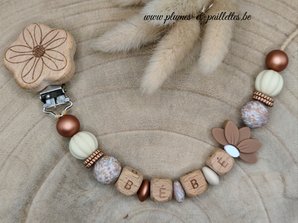 • Attache tétine Fleur de Lotus •
