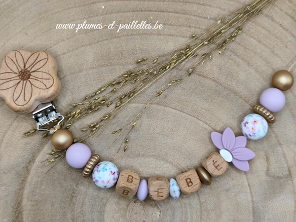 • Attache tétine Fleur de Lotus •