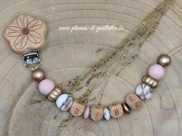 • Attache tétine avec Perles Spéciales Fleurs •