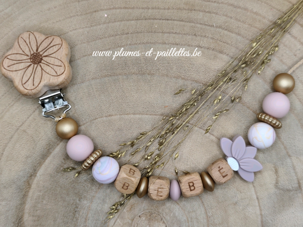 • Attache tétine Fleur de Lotus •