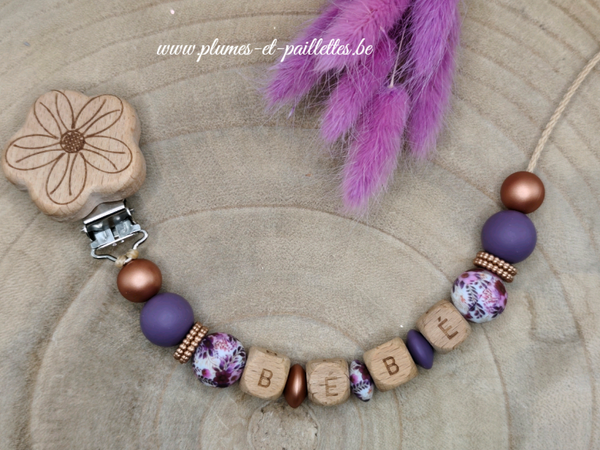• Attache tétine avec Perles Spéciales Fleurs •