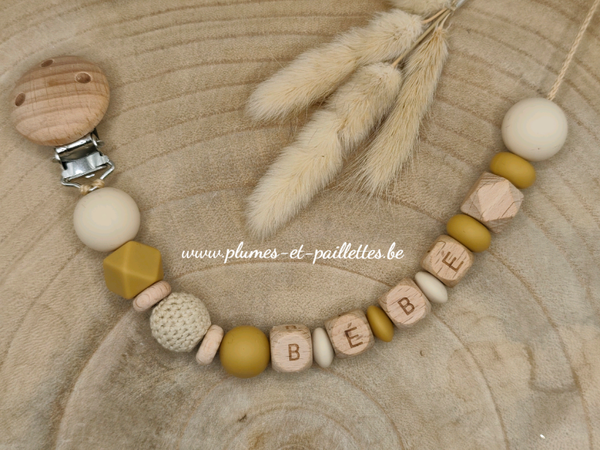 • Attache tétine Nordique •