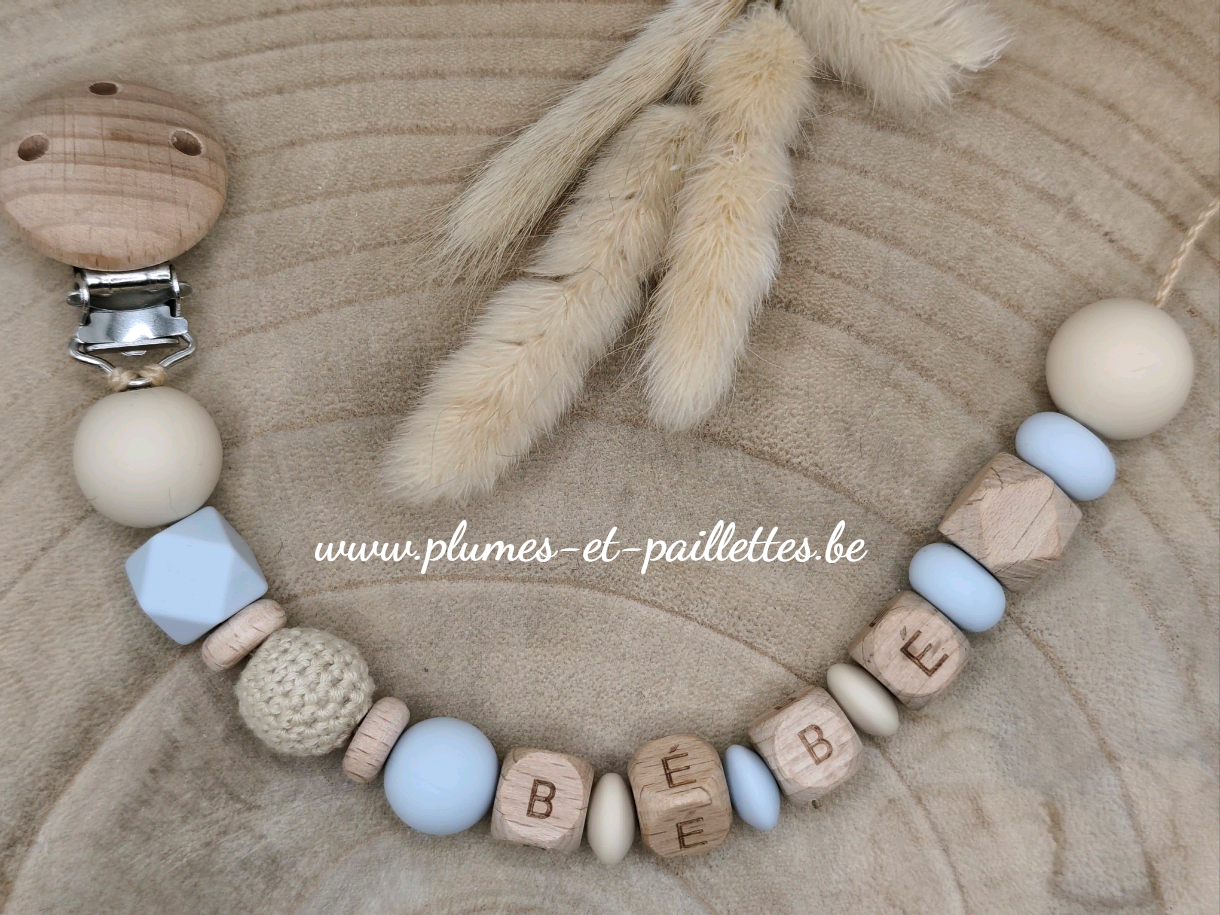 • Attache tétine Nordique •