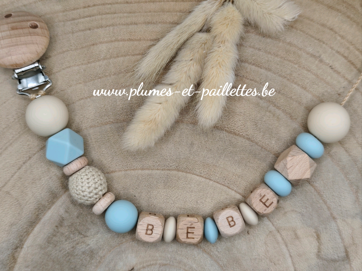• Attache tétine Nordique •