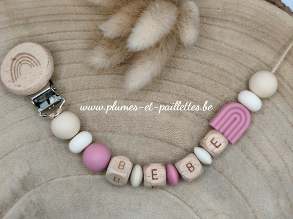 • Attache tétine Arc-en-ciel •