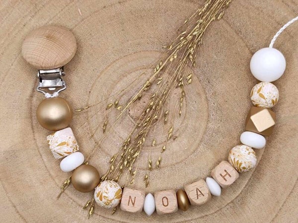 Attache-tétine de Noah