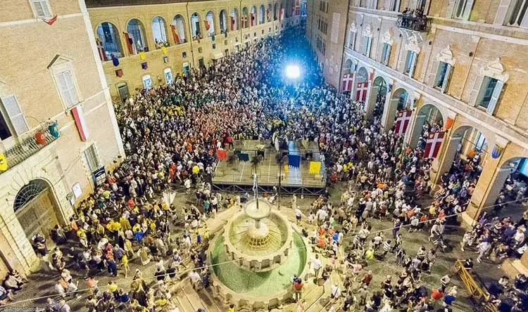 palio-san-giovanni-battista-03-standard-bwqhts.webp