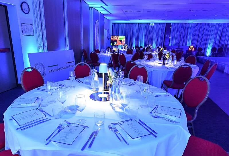 roma-gala-ampia-standard.jpg