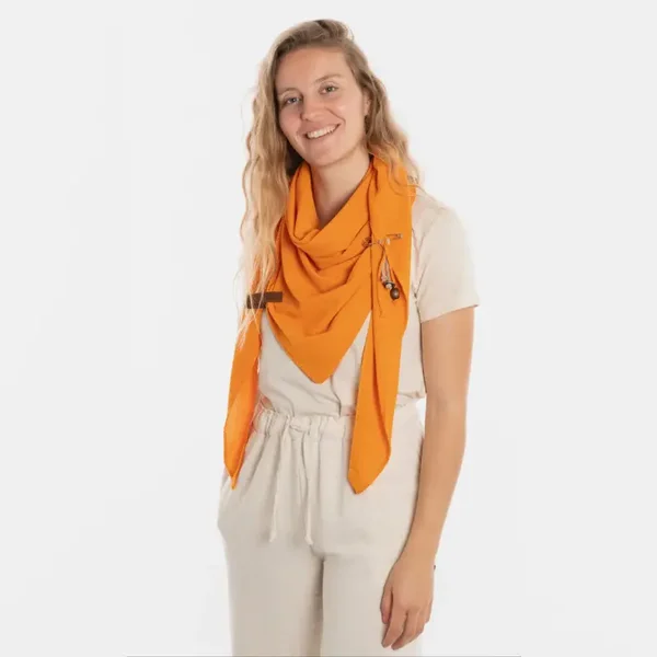 Lola Dreieckstuch gestrickt 190 x 85 cm