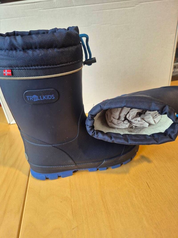 Gummistiefel in Dunkelblau GR.33 von Trollkids