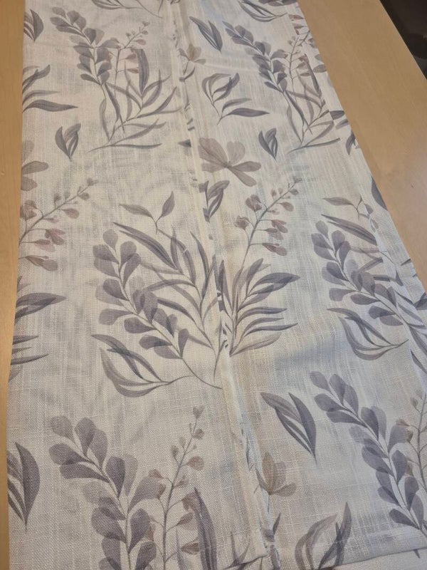 Vorhang von bonprix mit Creme  Blumen Muster