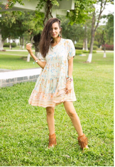 Korte licht groene jurk