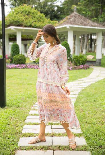 Losse boho jurk met kwastjes