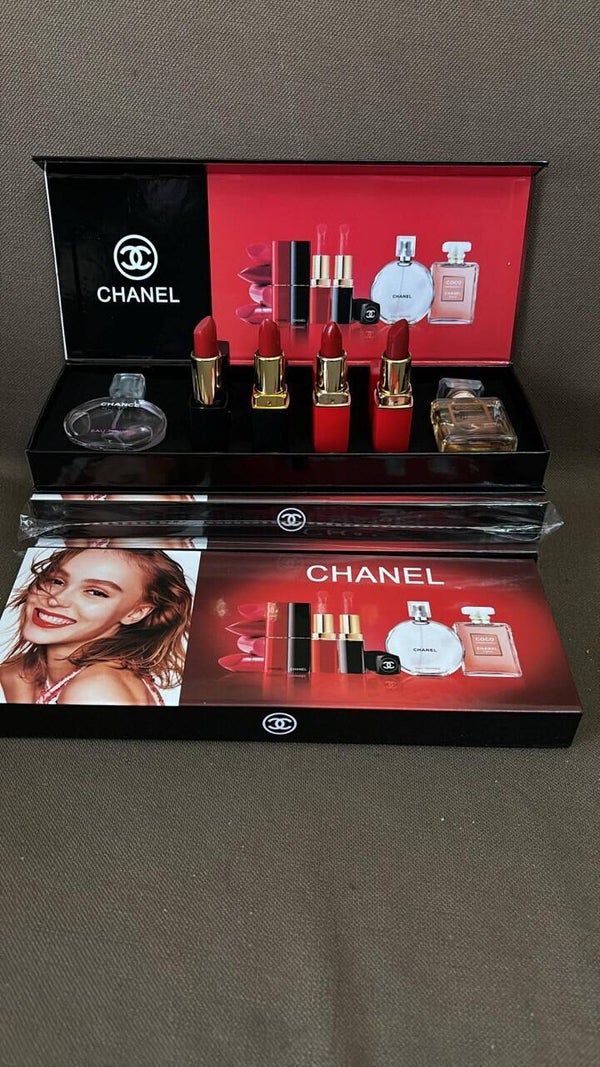 Set di profumi e rossetti CHANEL