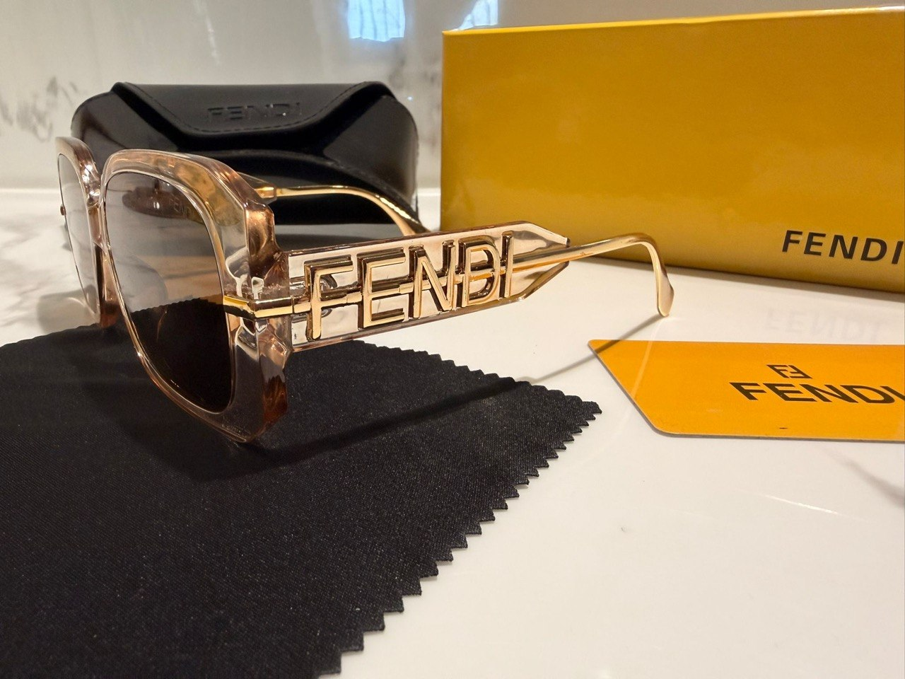 Occhiali FENDI