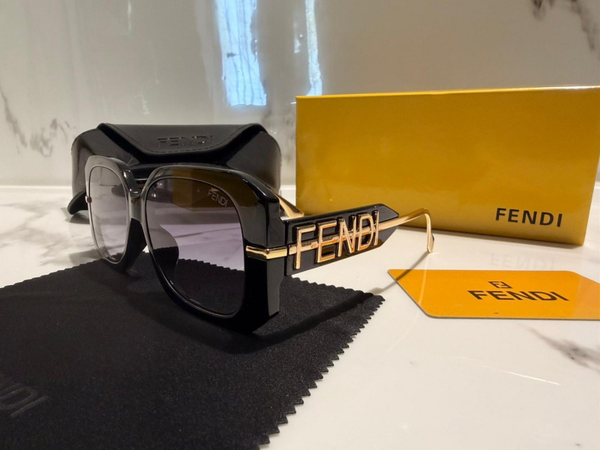 Occhiali FENDI
