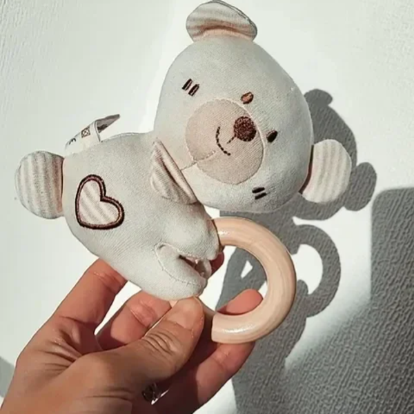 Hochet ourson mignon