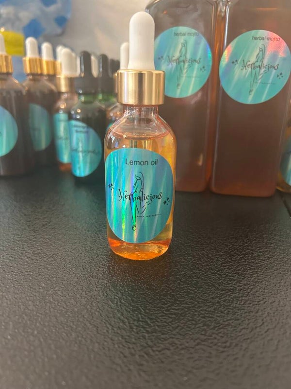 Lemon oil with collagen