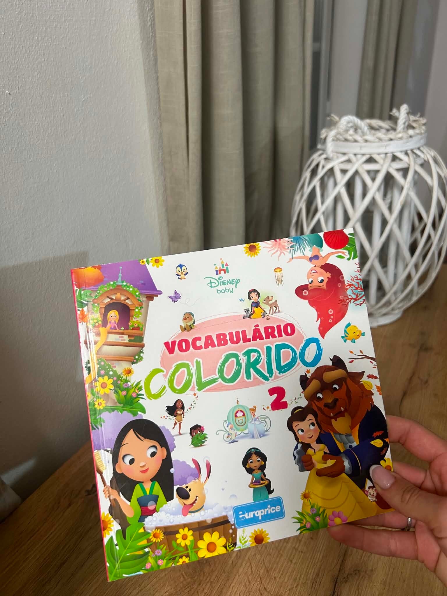 Livro Colorir Vocabulário