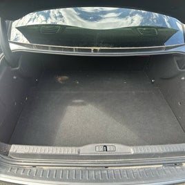 coffre-avant-standard-8av1j6.jpg