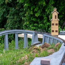 05_08-standard.jpg