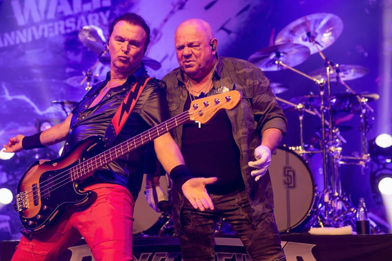 dirkschneider_r62_2281-standard.jpg