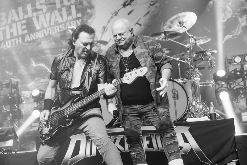 dirkschneider_r62_2286-standard.jpg