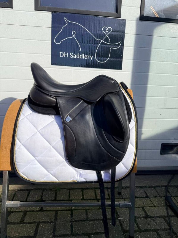 Bates Innova mono luxe leather