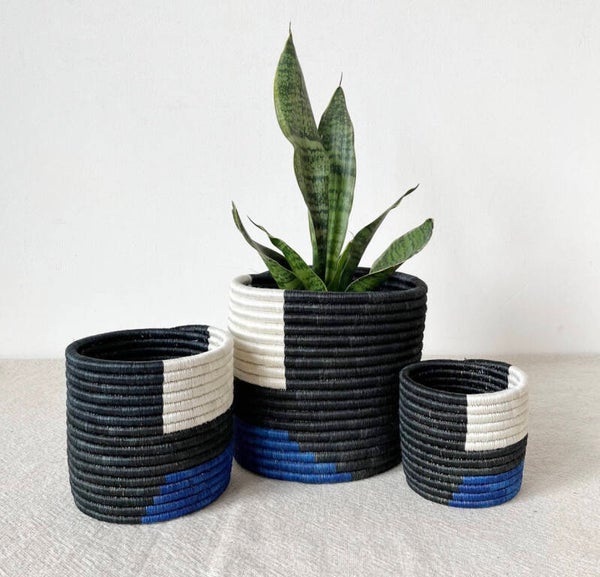 Mandje Blue