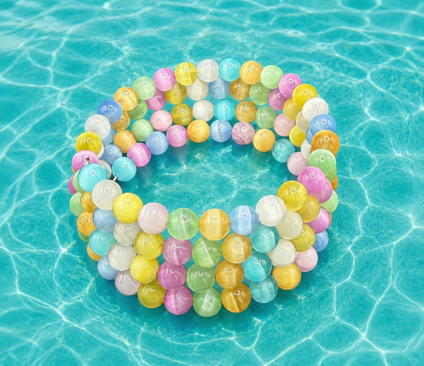 ✨ BRACELET MULTI TOURS RÉGLABLE EN SÉLÉNITE ARC-EN-CIEL ✨
