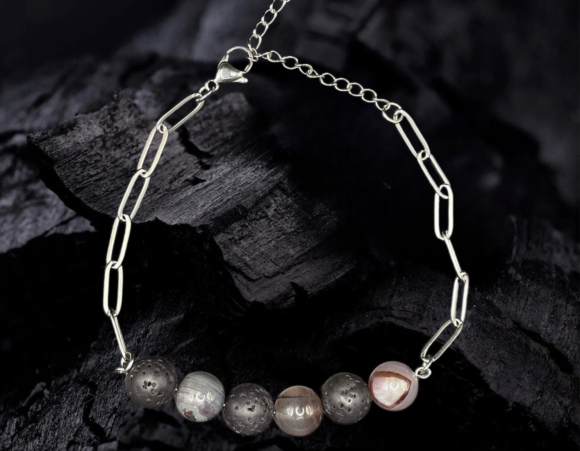 Bracelet réglable acier inoxydable pierre de lave et agate du botwsana 10mm