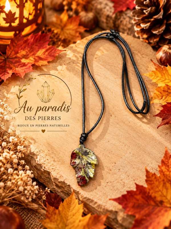 Collier pendentif réglable feuille en Unakite