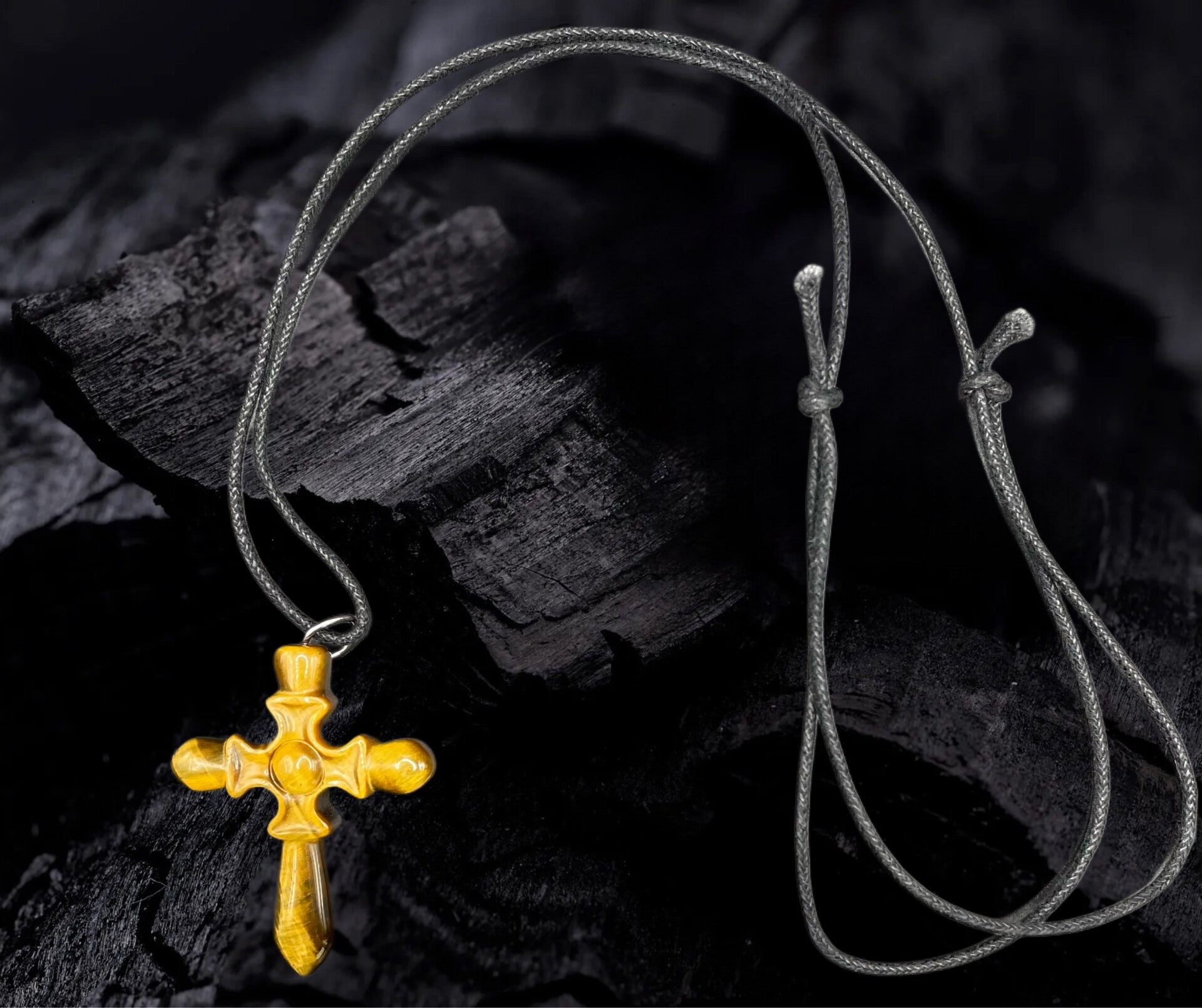 Pendentif réglable croix en œil de tigre