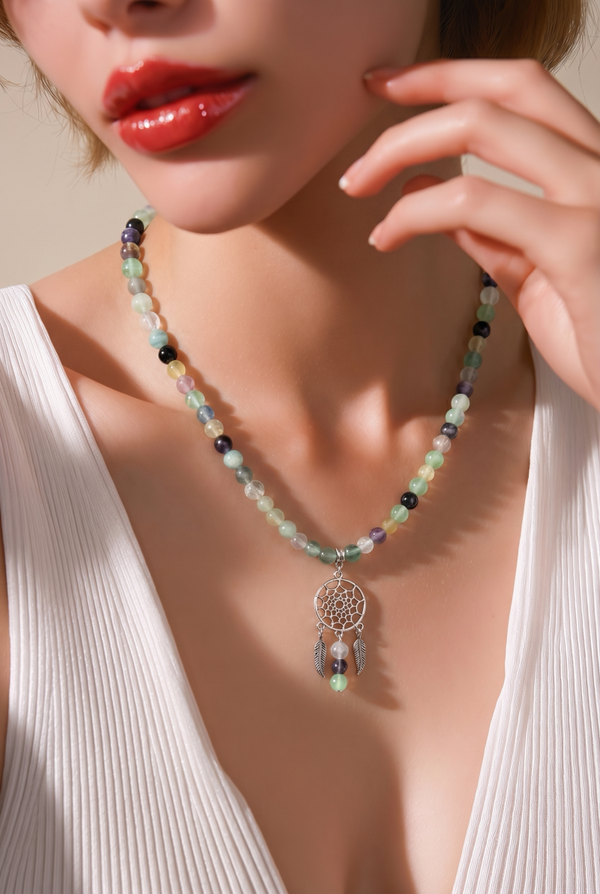 Collier en fluorite et son attrape rêve