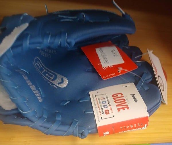 Franklin Ready To Play 9.0 Right Hand Blue Tee Ball Baseball Glove new with tags