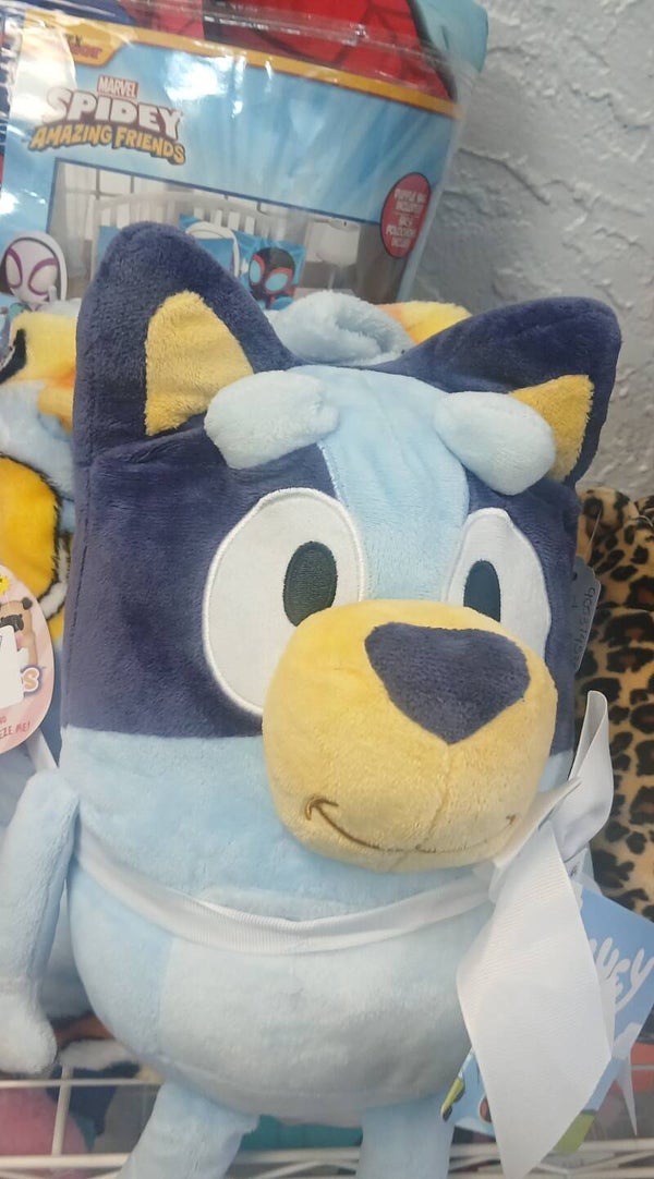 Bluey Throw and Hugger Set
