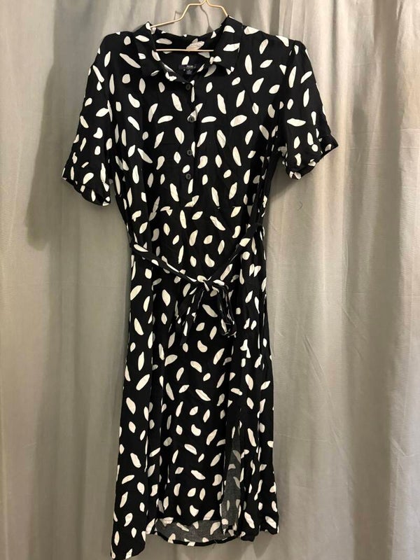 ROBE MOUCHETEE CEINTUREE