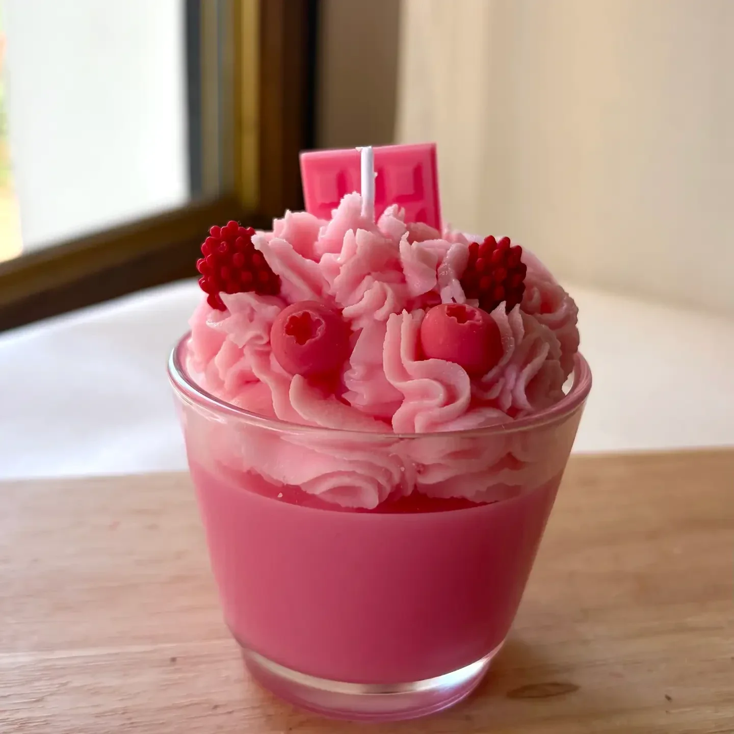 BOUGIE SHORTCAKE AUX BAIES DES BOIS
