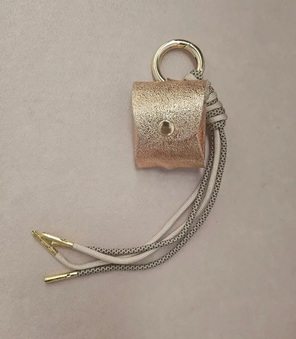 BIJOU DE SAC, PORTE ECOUTEURS